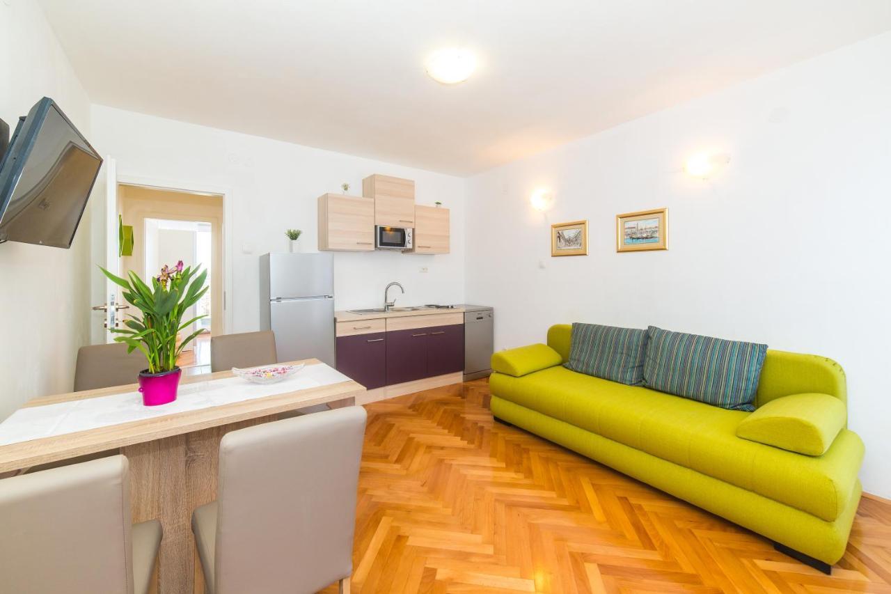 Appartamento Apartman Dodo Spalato Esterno foto