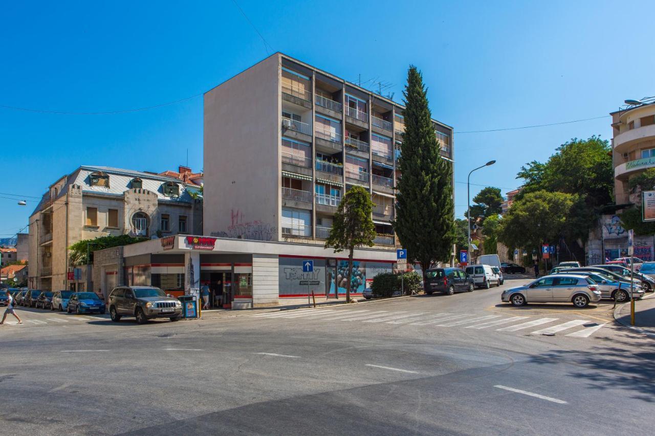 Appartamento Apartman Dodo Spalato Esterno foto