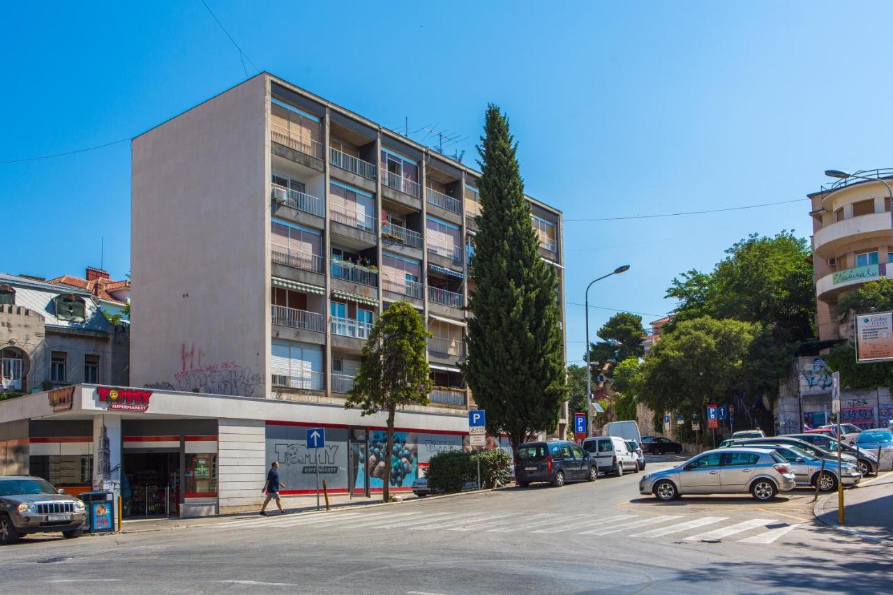 Appartamento Apartman Dodo Spalato Esterno foto
